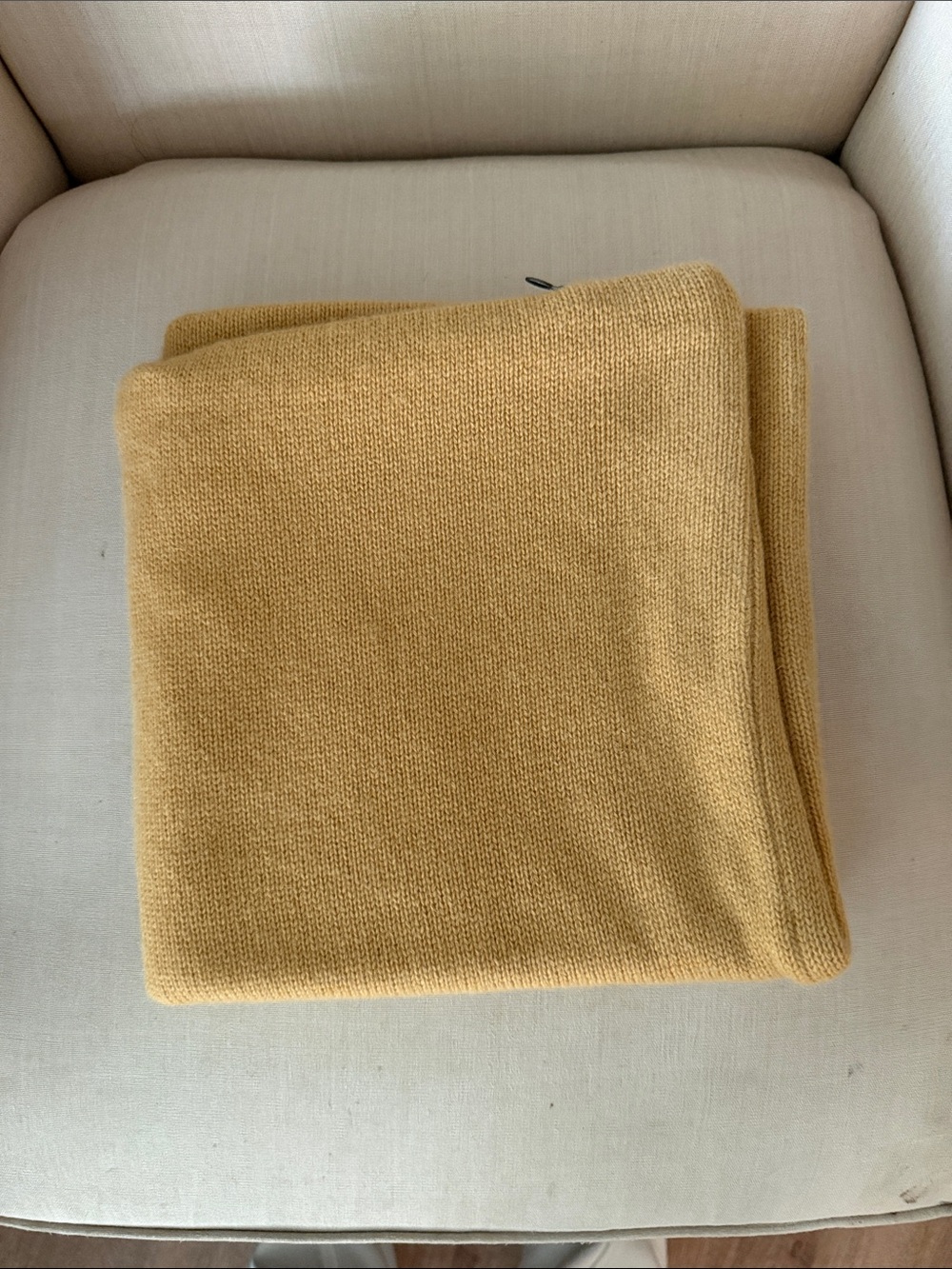 Banana Republic 100% Cashmere 20x20 Soft Mustard Knit Throw Pillow Cover